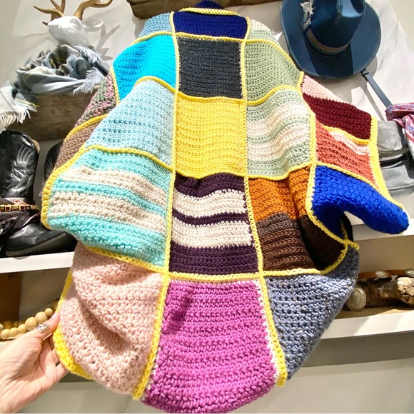 Artisan Patchwork boho cocoon kimono cover up w shabby chic granny cabin vibe - Picture 8 of 10